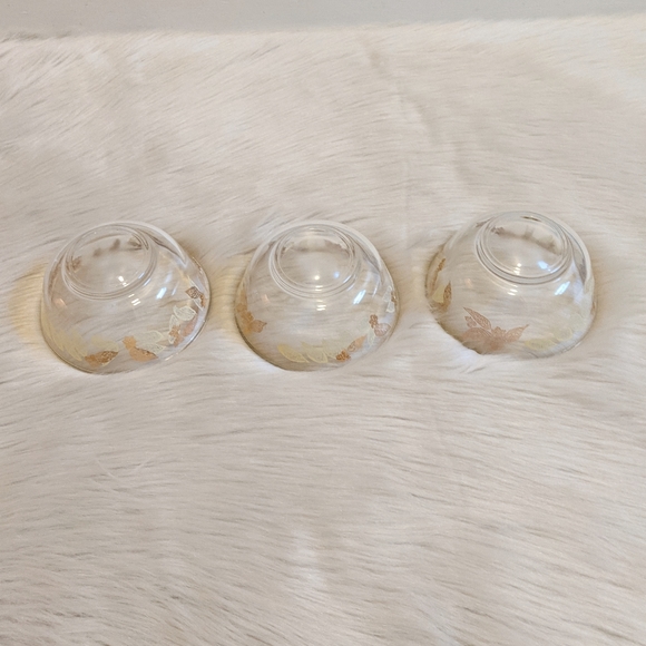 Vintage sit of 3 bowls with gold leaf print. - Picture 8 of 8